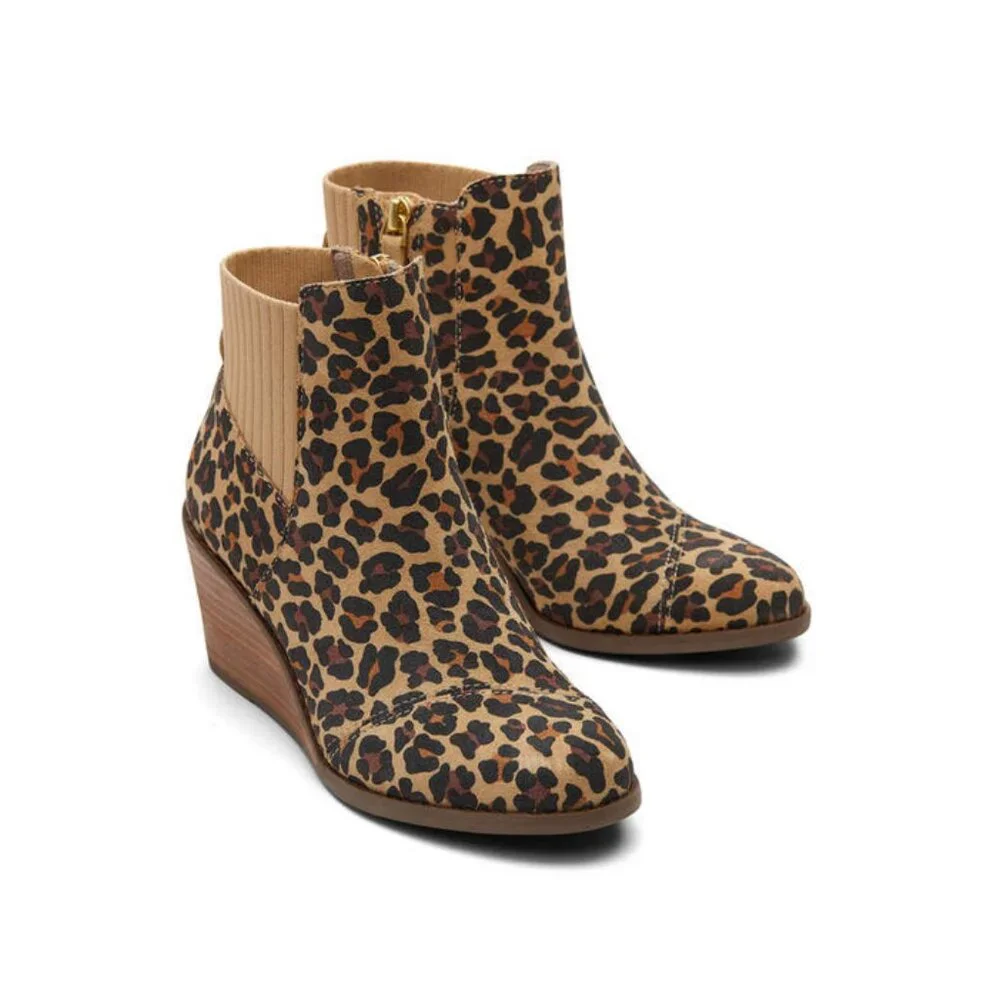 TOMS Sadie Suede Wedge in Leopard